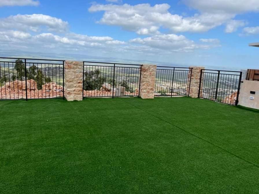 צימר בקתה מול הנוף Zefat Exterior photo